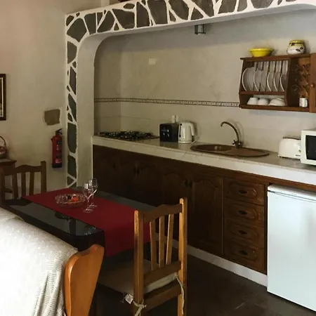 Nyaraló Holiday In With Air Conditioning